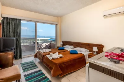 Thomas Hotel Hôtels à : Chalki
