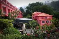 Bio Hotel - Hotel Quinta da Serra Hotel di Lombo Do Moleiro