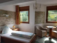 Hotel Zur Engelsburg Hotels in Bad Honningen