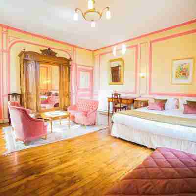 Château Hôtel du Colombier Rooms