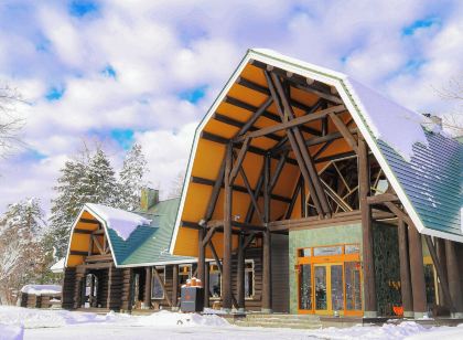 メープルロッジ (THE MAPLELODGE)