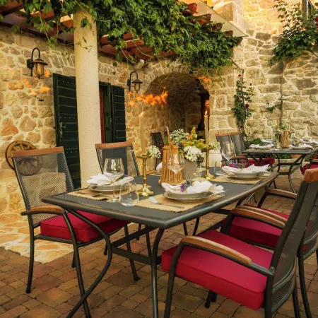 Heritage Hotel & Estate Raznjevica Dvori AD 1307 Hotels in Polaca