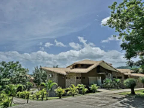 Nammbú Beach Front Bungalows Hotels in Puerto Carrillo