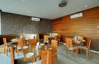 Hotel Apaar - breakfast