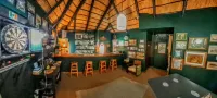 Hawklee Country House - bar