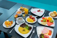Novotel Santos Gonzaga - breakfast