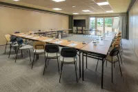 Sure Hotel by Best Western Caen Memorial