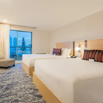 Executive Suites Hotel & Conference Center, Metro Vancouver Hoteles cerca de Estadio Pacific Coliseum