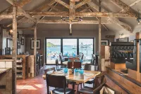Chainlocker Hotels in St Mawes