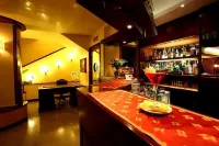 帕里斯飯店 - 酒吧