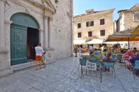 Apartment Goge Hoteles en Omiš