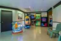 Condos Vacances Msa - Incluant Piscine et Spas extérieurs chauffés à l'Année!! Hotels in Beaupré