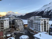 斯特凡尼酒店 - 山景