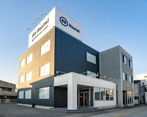 R9 Hostel 栃木駅前 - 男性専用 栃木のホテル