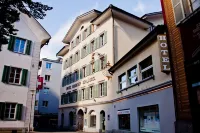 Hotel Restaurant Goldener Schlüssel Hotels in Altdorf