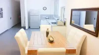 Luxury Apt Heart  Bat-Yam 3 m Walk Beach