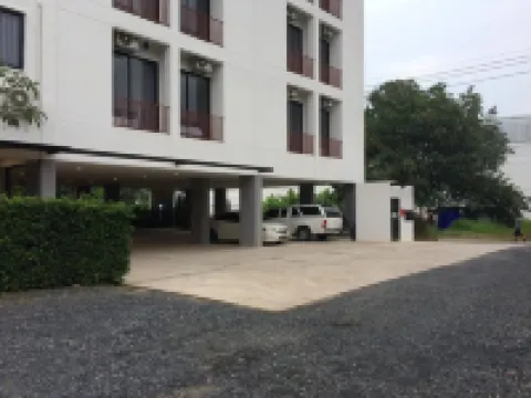 B ブティック レジデンス クン ターレ公園周辺のホテル