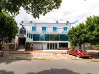 Ayenda Oporto Suites Hotel a Cucuta