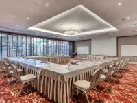 Geneva Hotel Hotels near Modern American School