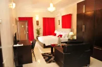 J Gibson Hotel