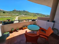 Country View Apartment