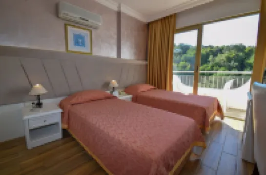 Marbas Select Beach +14 Các khách sạn ở İçmeler