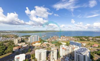 Zen Sea View 2BR, 2BA Penthouse