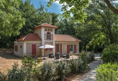 Domaine de la Galinière Отели в г. Риан