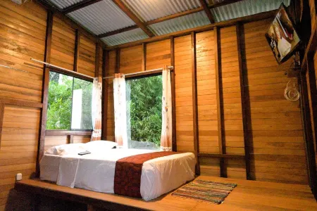 Ojaraska Ecolodge Albergues Отели в г. Коронель Портильо