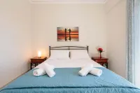 Serenity and Views - Beachside Escape - 3-Star