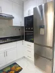 Lux Suites Grandville Apartments - Homestays