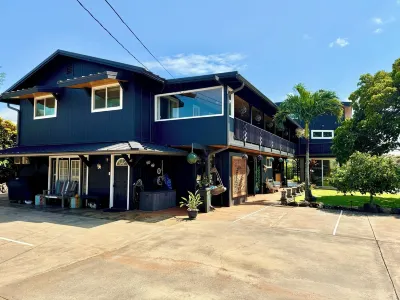 3 Bedroom 3.5 Bathroom Ocean View House.  A Short Walk to Paia Town & Beaches! Hotels near Road To Hana Mile Marker Zero (Route 360)