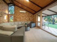 Blickinstal Holiday Retreat Hotels in Tanunda
