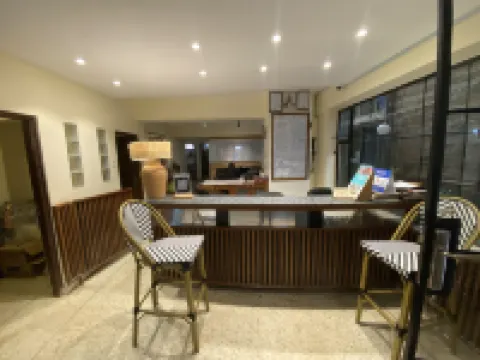 Woodmere Grand Hotel