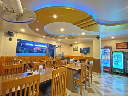 Hotel Airport Holiday