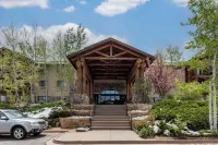 Comfort Suites Golden West on Evergreen Parkway Hotels near Center for the Arts Evergreen