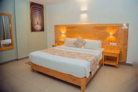 Hans Poppe Hotel - Iringa Отели в г. Иринга