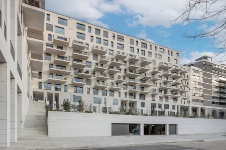 Antas Green Executive