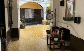 Hotel Yolanda