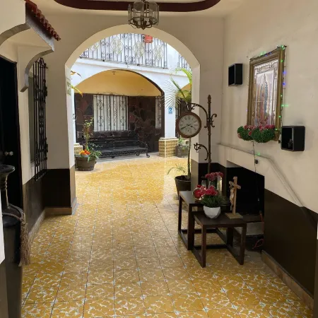 Hotel Yolanda