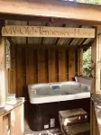 Blessed Nest 1 Bedroom Cabin by RedAwning - spa