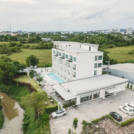 Parima Hotel