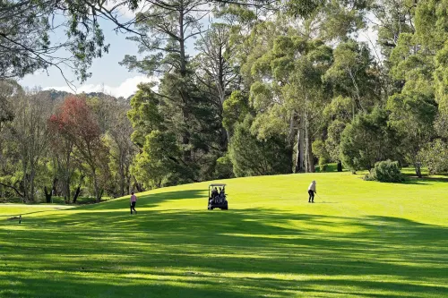 Mount Lofty Golf Course Hotels in Crafers