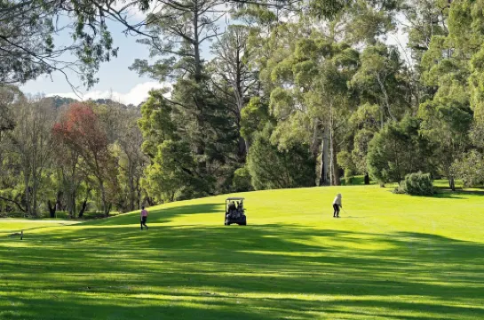 Mount Lofty Golf Course Hotels in Crafers
