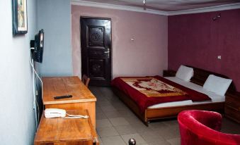 Alfoscar Hotel & Suites