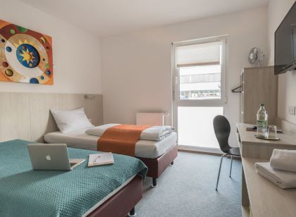 Motel Einstein