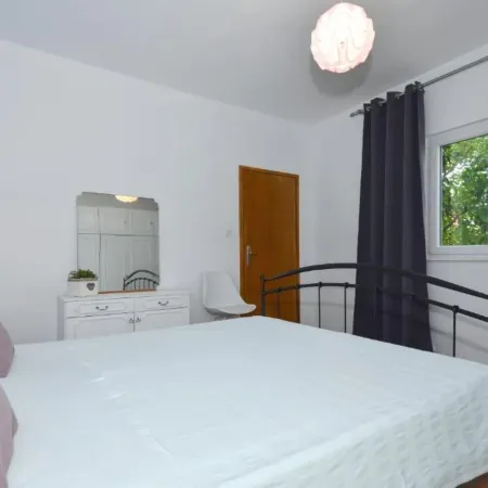 Apartments Nina