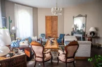 Le Petit Chateau de Conteville
