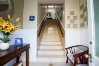 Musgrave Avenue Guest Lodge