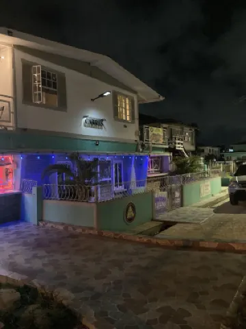 Carri’s Hôtels à proximité de : Cathédrale Saint-George de Georgetown